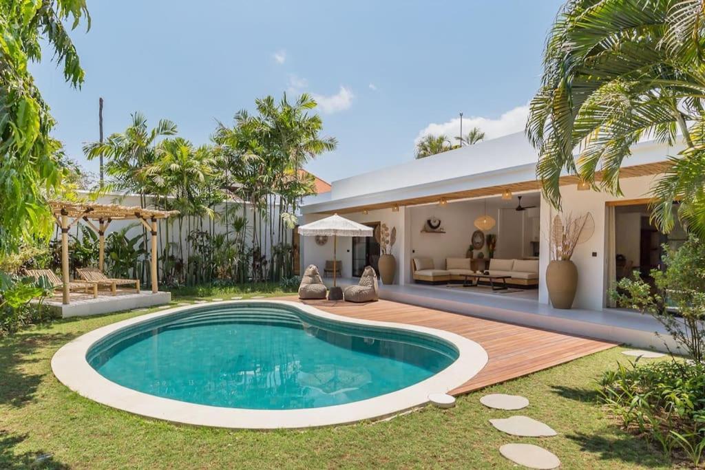 Villa Alamanda Livia Design Spacious 2bdr And Private Pool