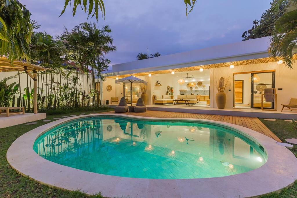 Villa Alamanda Livia Design Spacious 2bdr And Private Pool